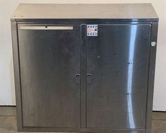 Located in: Chattanooga, TN
Sanitizer Cabinet
Size (WDH) 50"Wx13"Dx47"H
**Sold as is Where is**