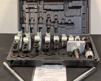 Located in: Chattanooga, TN
Model MY-22
Ser# C17080305
Hand Pipe Bender
3/8" to 7/8"
*Sold As Is Where Is*

SKU: H-6-D