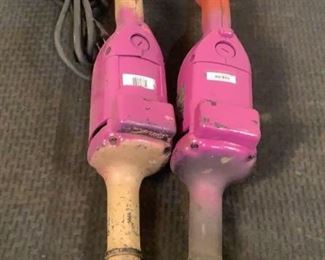 Located in: Chattanooga, TN
MFG Milwaukee
Power (V-A-W-P) 120V 11A
2" Die Grinders
14500 RPM
**Sold As Is Where Is**

SKU: D-5-B
Tested Works