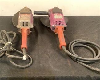 Located in: Chattanooga, TN
MFG Milwaukee
Power (V-A-W-P) 120V 15A
7"/9" Angle Grinder
**Sold As Is Where Is**

SKU: L-3-E
Tested Works
