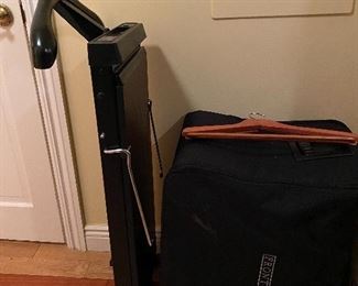 Trouser/Pants Presser