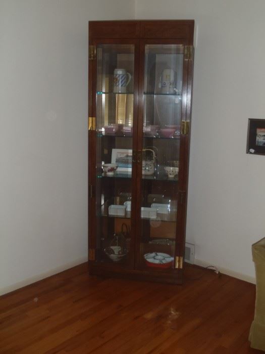 Henredon Curio Cabinet