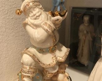 Lenox Christmas Santa figurine