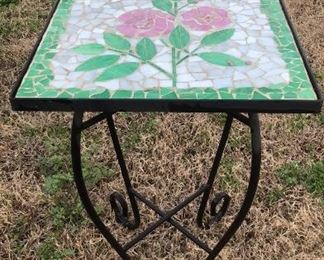Pretty Mosaic patio table