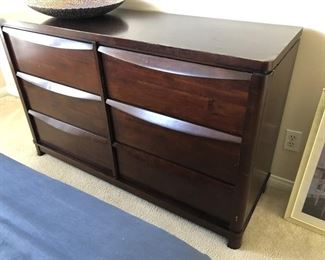 https://www.grasons.com/wp-content/uploads/2021/02/img-8513-813040-2xbWCrbP.jpg