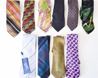 Lot	4	10 Designer Men's Ties - Charvet, Feier, Lanvin	10 Designer Men's Ties - Charvet silk made in France 1 Basile wool made in Italy 1 Guy Feler silk with new sale tags 1 Lanvin silk 1 Georgina Von Etzdurf silk made in UK 1 Giovannelli silk made in Italy 1 John Varvatos silk made in Italy 2 unknown designer silk ties made in Italy
