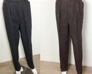 Lot	17	Giorgio Sant' Angelo & Carolina Herrera 2 Pants	Giorgio Sant' Angelo - 100% Wool Tweed Pants - wide leg - Size 8 Made in Argentina Carolina Herrera 100% Wool Gray Pant SIZE 8
