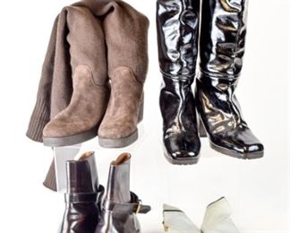 Lot	38	4 pairs of women's boots	1 Marni black leather calf high boots. EU size 38 US size 8 1 Mario Rapagnani knit knee high boots . EU size 37 US size 7 1 Arche LN silver metallic leather ankle boots. EU size 38 US size 8 1 JP Tod's brown leather boots. EU size 37 US size 7
