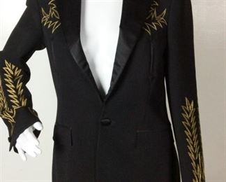 Lot	73	Ralph Lauren 2 Women's Blazers	Ralph Lauren 2 Women's Blazers Size 8 Made in USA Blue Navy Pinstripe Black Western Wear - Satin Lapel - Gold Thread Embroidery
