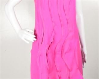 Lot	138	Italian Designer Bottega Veneta Hot Pink Dress	Italian Designer Bottega Veneta Runway Collection Sleeve-Less Hot Pink Silk Blend Dress SIZE 40 = USA 8 drop staining front right breast
