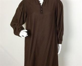 Lot	148	Vintage Saint Laurent rive gauche Dress - France	Vintage Saint Laurent rive gauche Classic Long Sleeve Shirt Dress 6 Button with Crotched Trim Brown Made in France Single Button Cuffs Top to Bottom Length 46" SIZE 42 100% Laine
