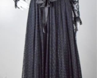 Lot	194	Vintage Black Polka-Dotted Lace Long Dress	Vintage Black Polka-Dotted Lace Long Dress High Neck Floral Lace - Satin Bow Ribbon Belt Ruffled Bottom - Long Sleeve Two Form Construction ***NO SIZING **** No Marker Label ( measures approx - women's 8 )
