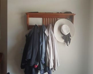 Key/Coat/Hat Rack Shelf