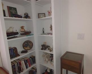 Small Table & variety of knick knacks