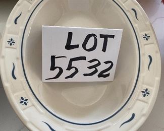 Lot 5532. $24.00 Longaberger Woven Traditions Oval serving dish. 8.5" x 11".