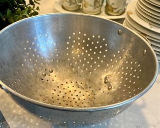 Lot 5562. $18.00. Steamer, Plastic Colander, Footed Aluminum Colander and Hand-Box Grater