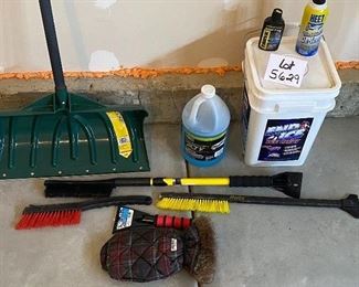 Lot 5629 $24.00. "Winter Special" includes Snow Shovel (pray we don't one for awhile); 2 Snow Brushes; Windshield Washer and De-Icer, Eddie Bauer Scraper Mit and Scraper; End Ice - Ice MeLT; HEET De-Icer, Rain Max Anti-fog Interior.
