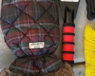Lot 5629 $24.00. "Winter Special" includes Snow Shovel (pray we don't one for awhile); 2 Snow Brushes; Windshield Washer and De-Icer, Eddie Bauer Scraper Mit and Scraper; End Ice - Ice MeLT; HEET De-Icer, Rain Max Anti-fog Interior.