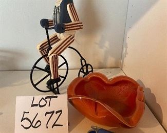 Lot 5672 $20.00. Uncle Same on Bike, Blue Stained Glass Night Light, Glass dish