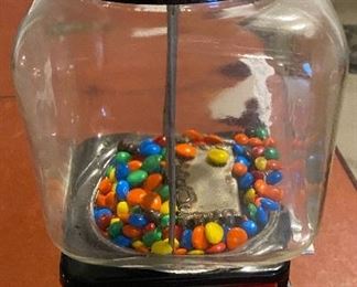 Lot 5681 $125.00 Vintage Victor Vending Gumball Machine