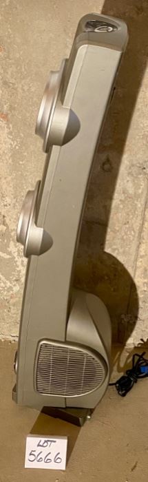 Lot 5666 $30.00 Lasko Portable Electric Model 4421 39" H Oscillating Tower Fan, No Remote 39" H
