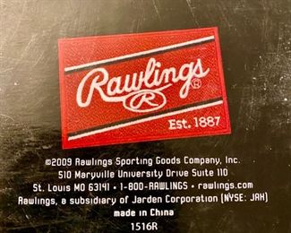 Lot 5698. $30.00 New in Box 12 Rawling Baseballs, Official National Baseball Club Association