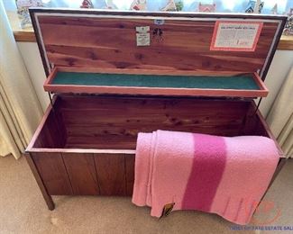 LANE Cedar Chest