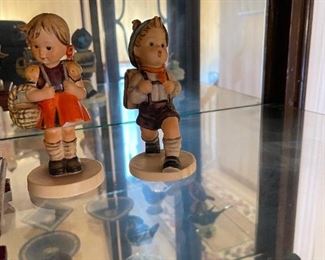 HUMMEL Figurines