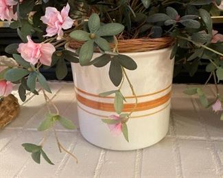 Vintage HAEGER Crock