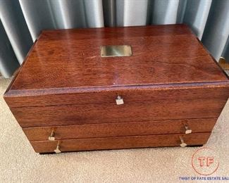 Homles & Edwards Silver Plated Silverware with Wood Chest