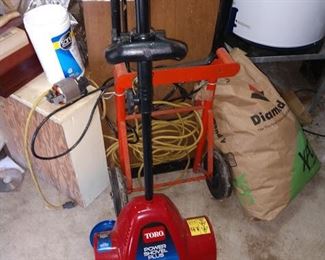 Basement/Garage   Electric Snow Shovel