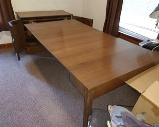 Bedroom Right  Excellent Sideboard  but, is a table with 8 leafs