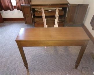 Bedroom Right  Excellent Sideboard  but, is a table with 8 leafs