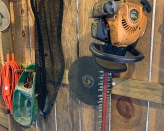 Poulan Gas Powered Trimmer