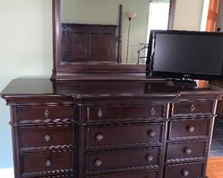 Studio Alexander Julian Dresser/Mirror