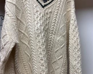 Abercrombie & Fitch Cable Knit Sweater - Men's L