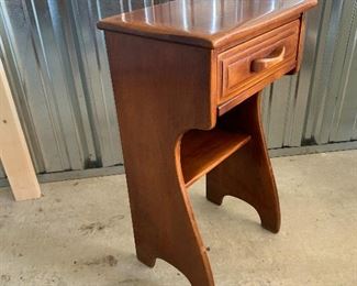 Yes, another Cushman Colonial Creations Molly Stark night stand. I have two of these, plus the chest on chest and the 3 drawer dresser and stand up mirror too. Contact me at 518-944-0256 if you need it!