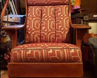 You will love this really comfortable Cushman Colonial Creations rocker. With the original cushion is a huge find!! Contact me at 518-944-0256 if you need it!