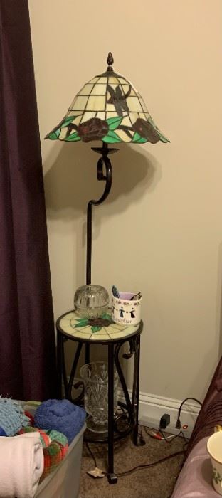 tiffany style lamp/Table