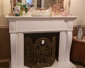 fireplace screen, mirror, lamps