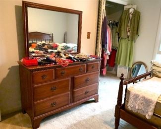 Davis CABINET Bedroom Tawny Cherry Finish Dresser with Mirror