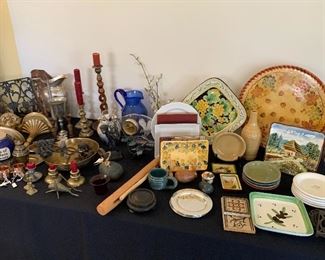 Selection of small decor items