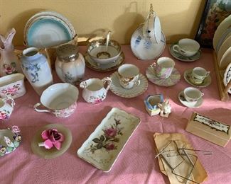 Vintage china teacups etc