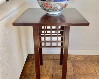 $175 - Stickley Mission style side table.  24.5"H x 17.5"W x 17.5"D