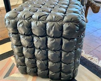 Detail; second view.