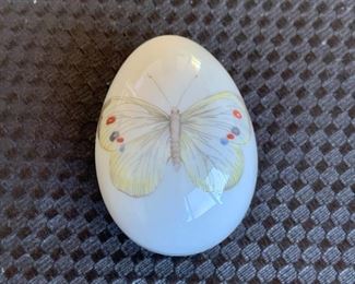 $24 - Limoges lidded egg shaped trinket box with butterfly. 1.5”H x 2.5”L x 1.75”D