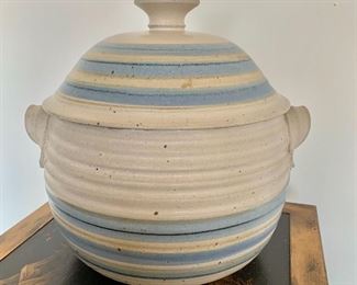 Detail; second view.