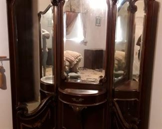 Victorian 3 way Mirror Vanity $500.00 OBO