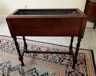 Antique Mahogany planter with metal lining  