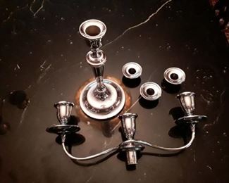 Can be used as either single or triple candlestick